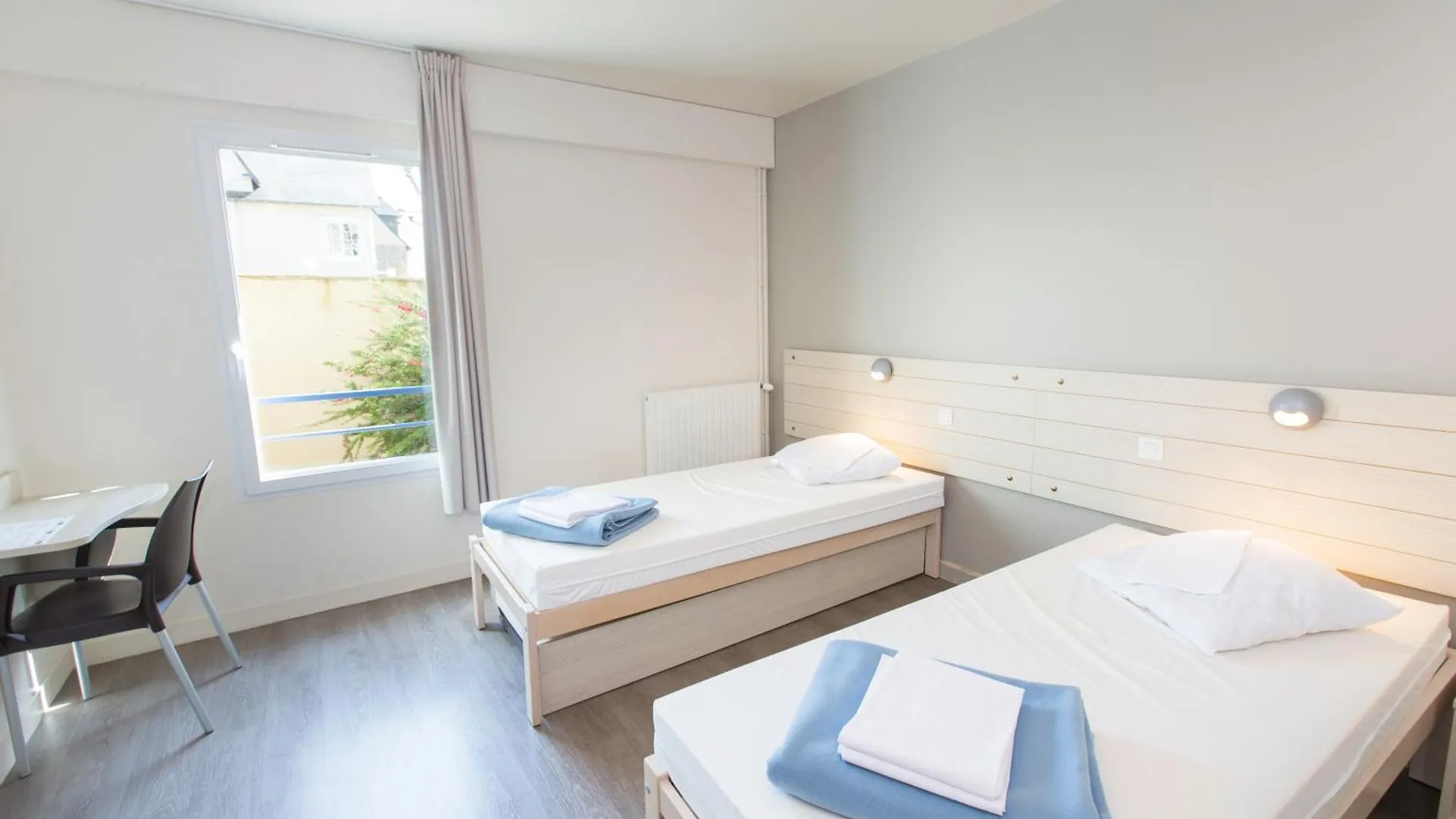 Auberge De Jeunesse Youth Hostel Ethic Etapes Saint Malo