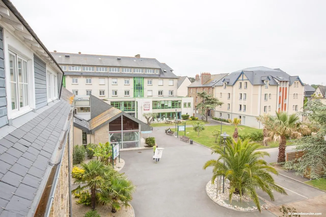 Auberge De Jeunesse Youth Hostel Ethic Etapes Saint Malo  Saint-Malo