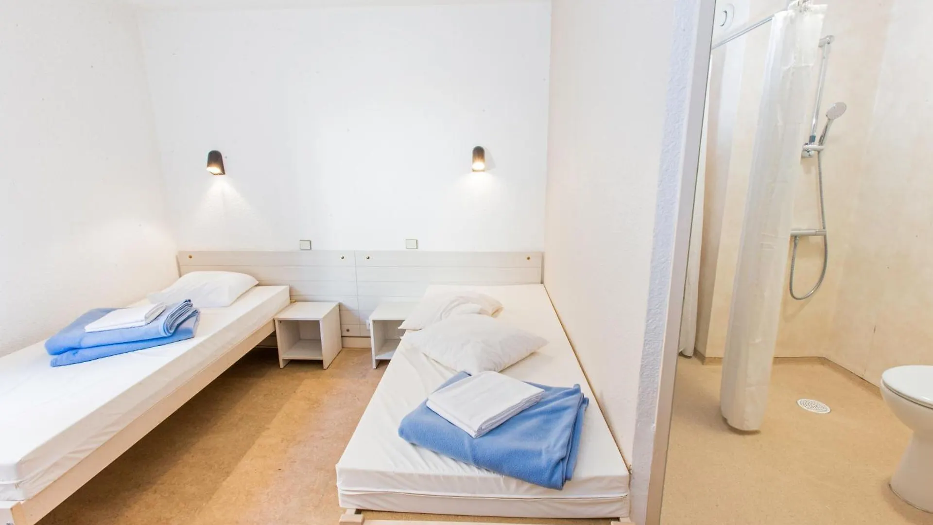 Auberge De Jeunesse Youth Hostel Ethic Etapes Saint Malo
