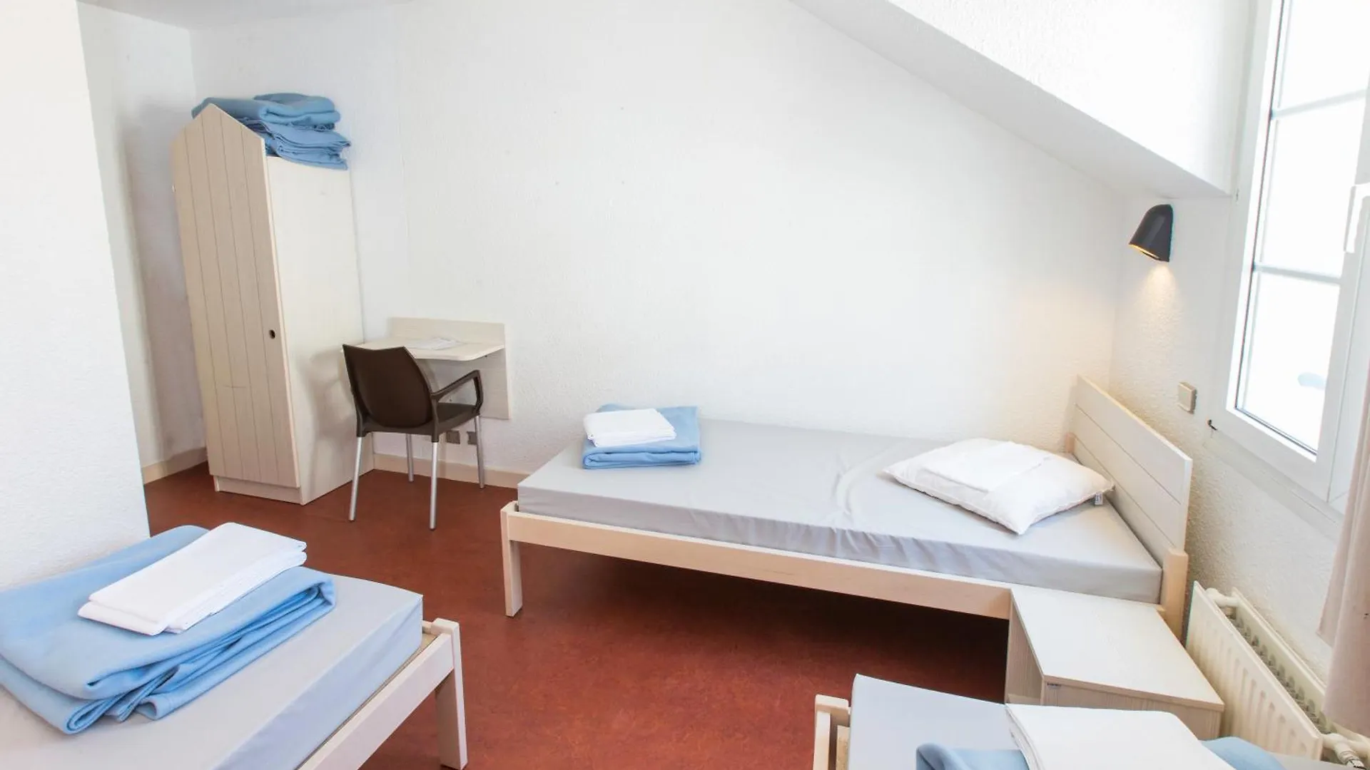 Auberge De Jeunesse Youth Hostel Ethic Etapes Saint Malo
