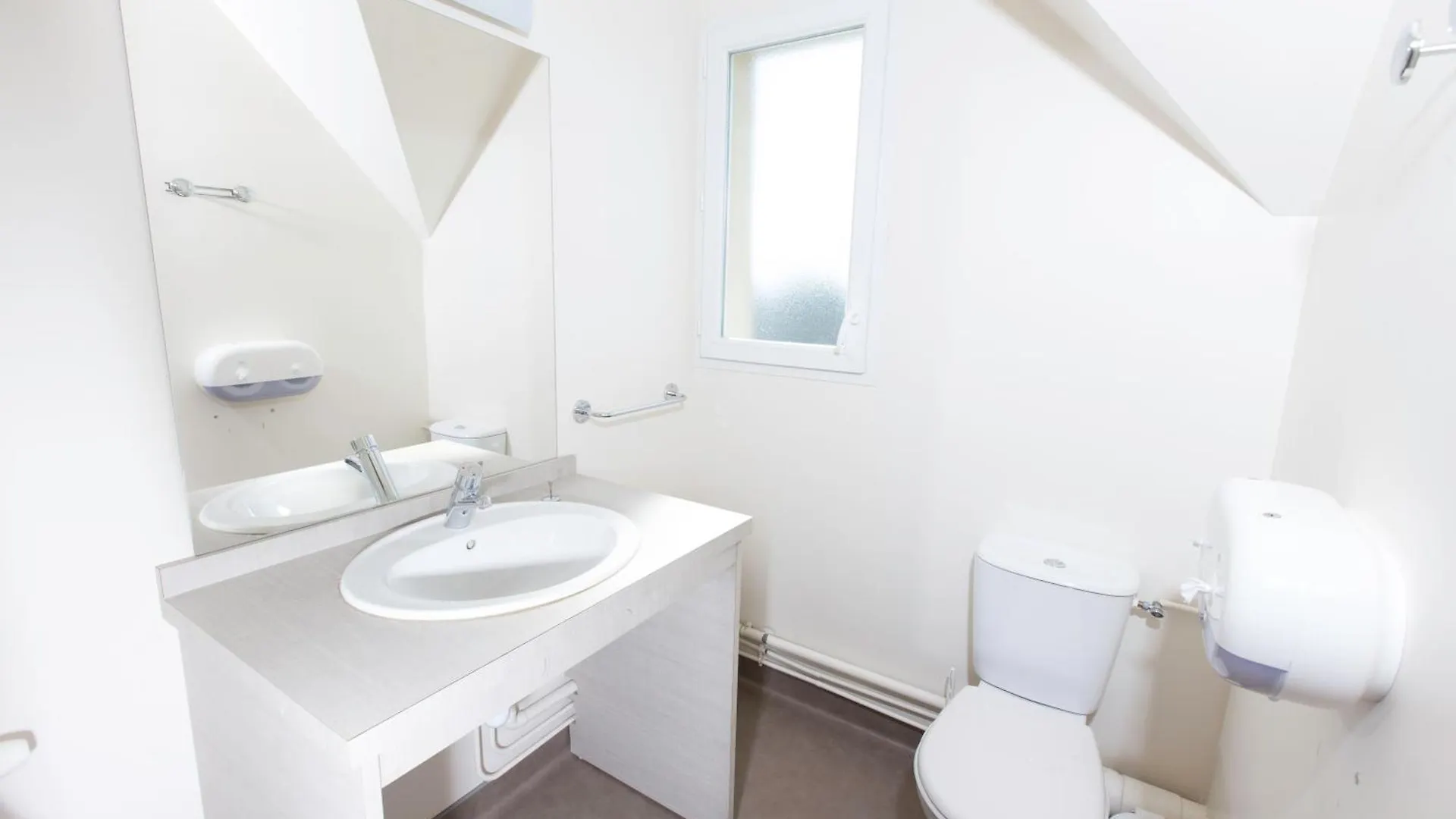 Auberge De Jeunesse Youth Hostel Ethic Etapes Saint Malo Francie
